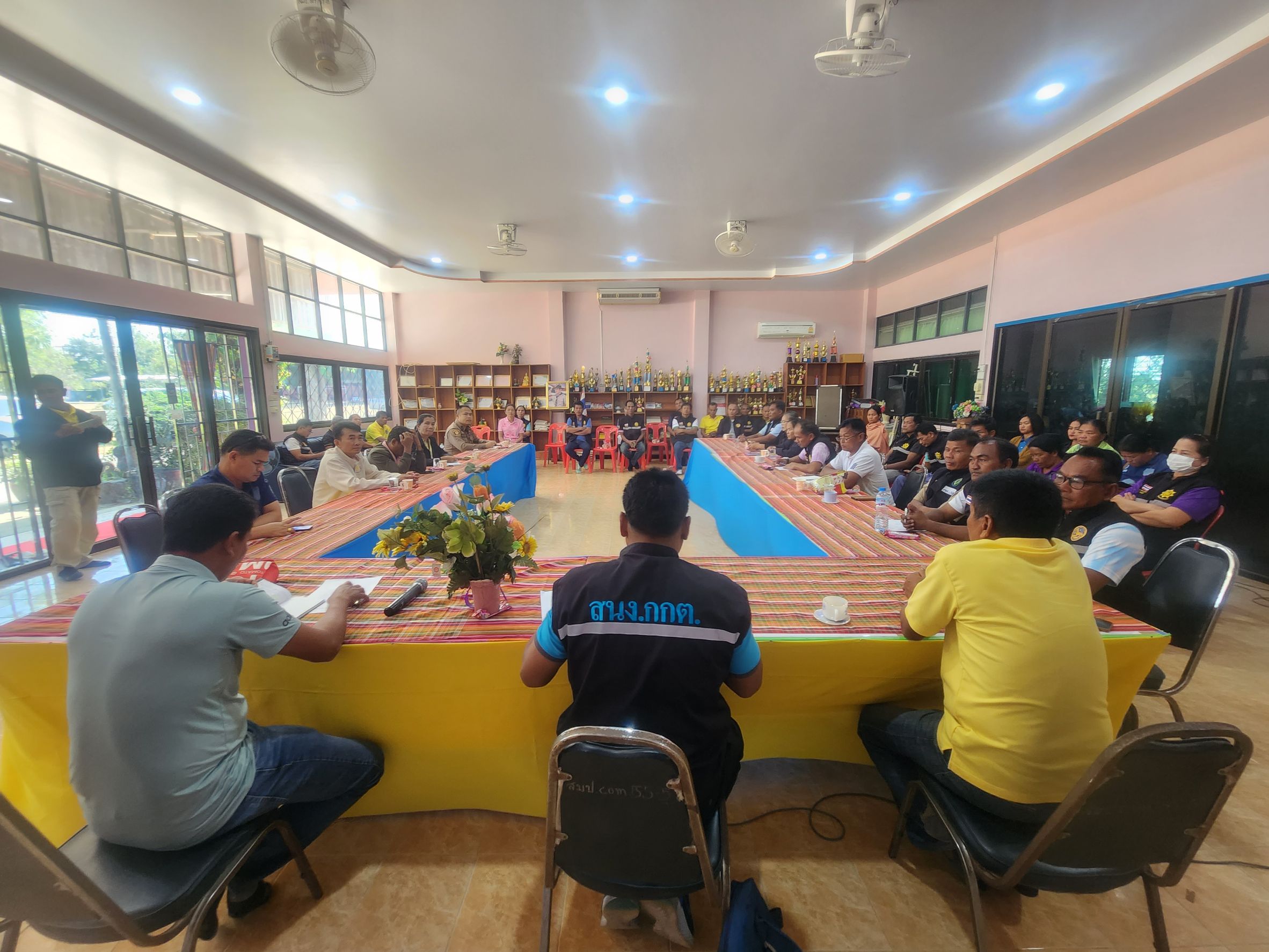 สภ.กระสัง ประชาสัมพันธ์โครงการชุมชนบำบัดอย่างยั่งยืน