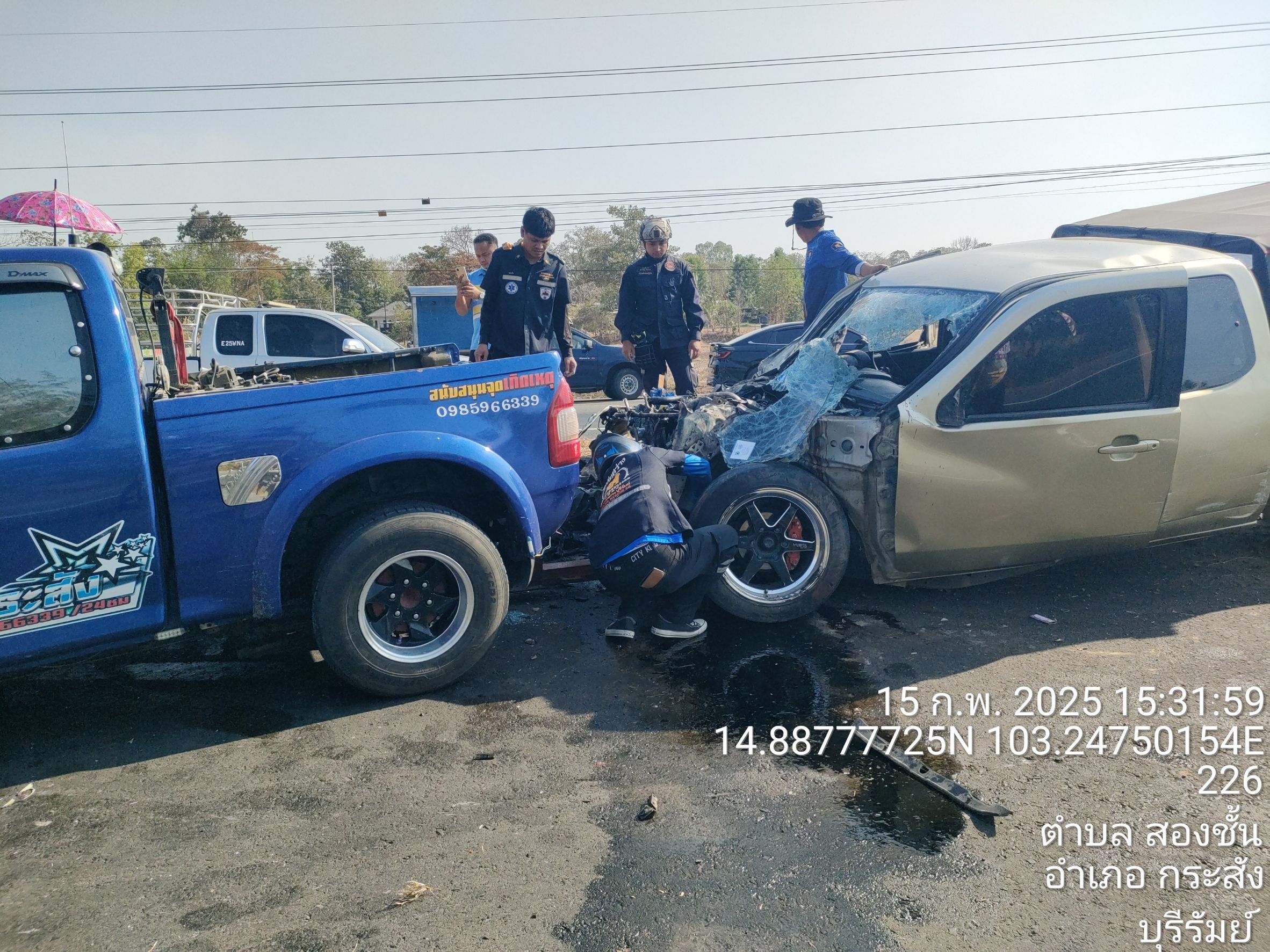 อุบัติเหตุรถยนต์เฉี่ยวชนรถบรรทุกกลางถนนสาย 226 บุรีรัมย์-สุรินทร์