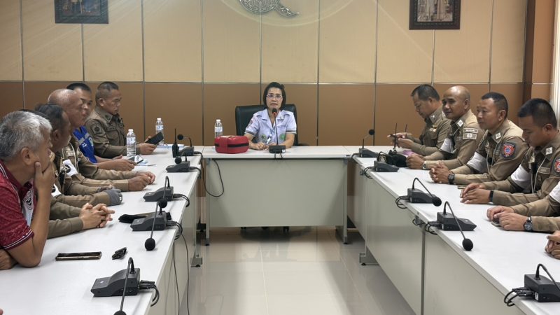 เสริมทักษะกู้ชีพ! ตำรวจกระสังฝึกอบรมทำ CPR และใช้เครื่อง AED เตรียมพร้อมช่วยประชาชน