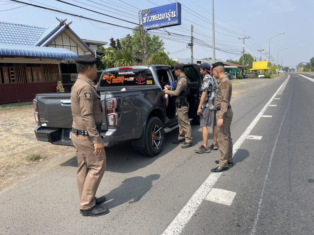 ผกก.สภ.กระสัง ตรวจจุดตรวจยาเสพติด