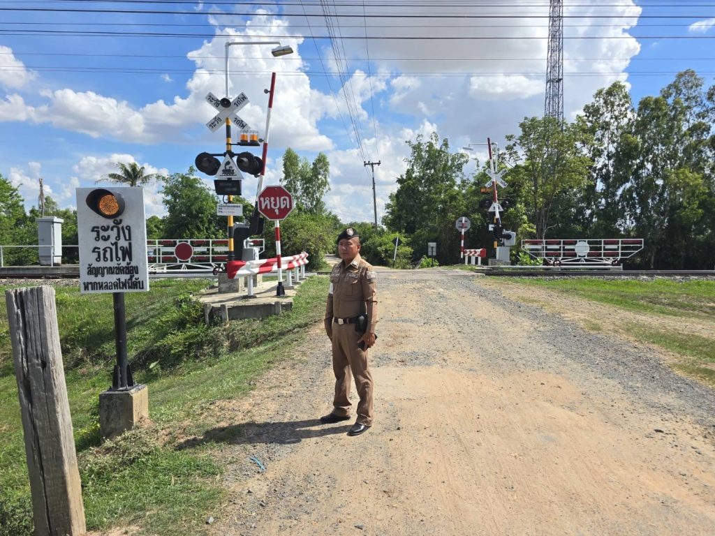 จุดตัดทางรถไฟในพื้นที่อำเภอกระสัง จังหวัดบุรีรัมย์ พร้อมสำรวจแนวทางป้องกันอุบัติเหตุทางถนน