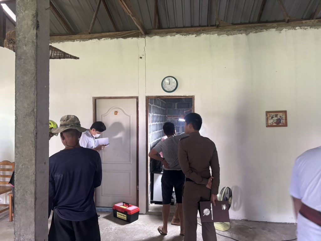 ตรวจชันสูตรพลิกศพชายวัย 50 ปี ในพื้นที่หนองเต็ง